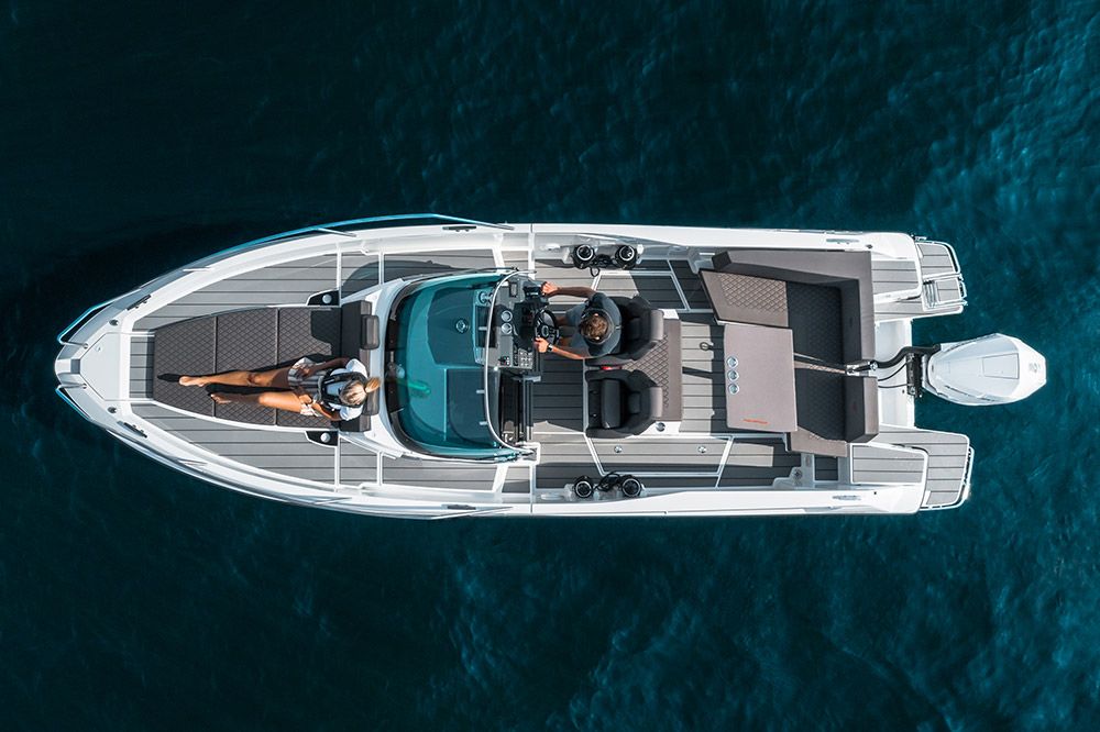 Nordkapp Enduro 805 boat at sea top view