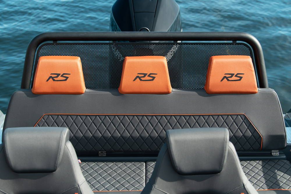 Nordkapp RS 705E back seats at the stern