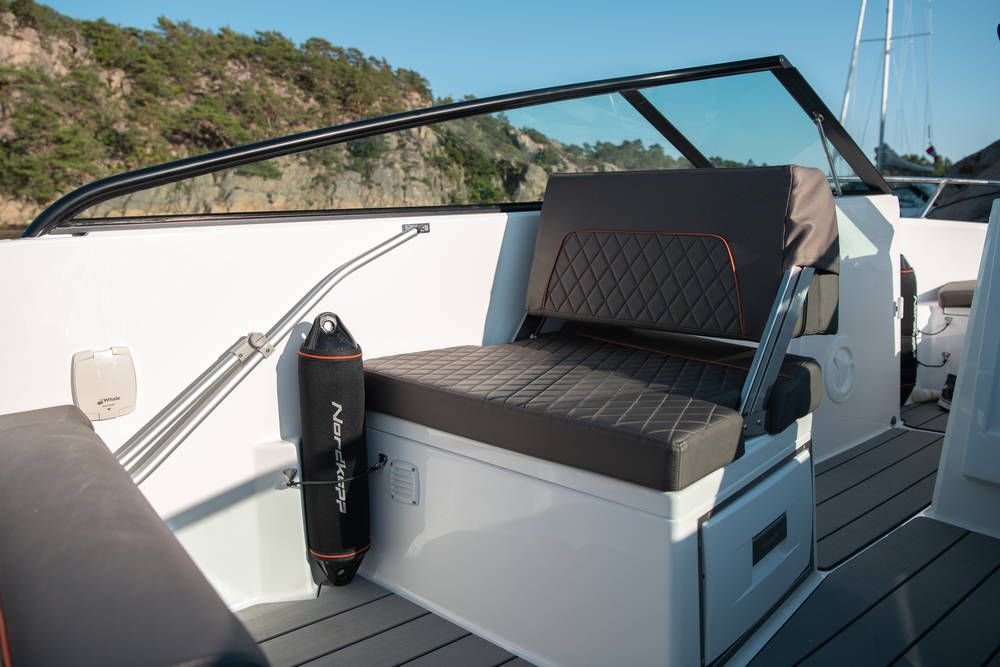 Nordkapp Avant 605 Boat passenger seat