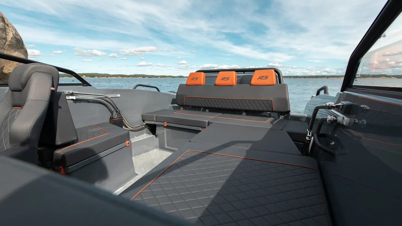 Nordkapp RS 705A lounger and back seats